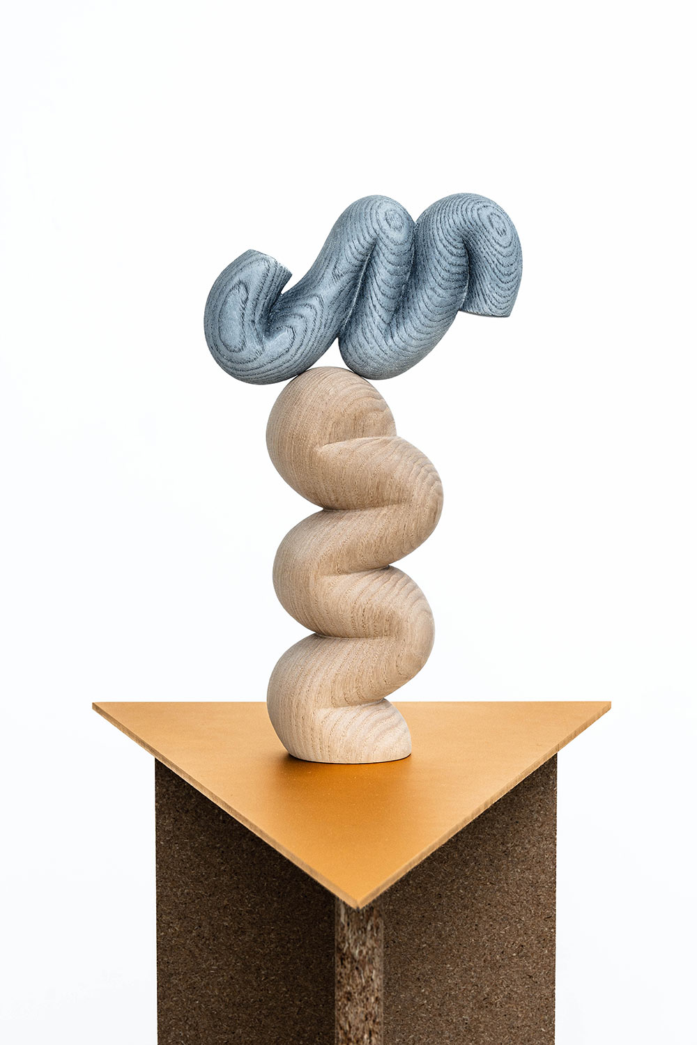 嘉手納重広　作品